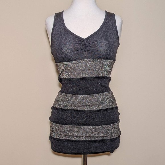 Forever 21 Striped Black Little Golden Sparkly Dress with laces. Medium Size.XXI - Picture 3 of 13